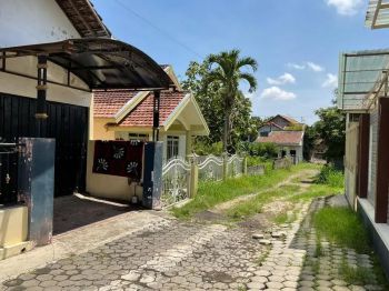 4 Menit Kampus UMM Siap Balik Nama Standar Perumahan Tanah Kota Malang