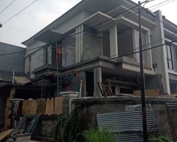 Rumah new 2lt hook Di rungkut