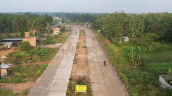 NEMPEL COR BETON JALUR DUA KAMPUS ITERA KAVLING KREDIT SYARIAH