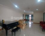 thumbnail-rumah-tua-sekaligus-tempat-usaha-2-lantai-di-gandaria-utara-4