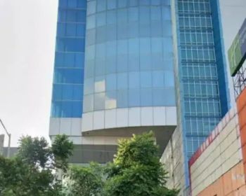 Gedung 10 lantai pusat kota surabaya siap beroperasi