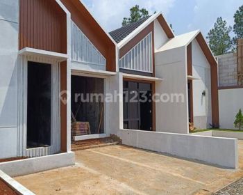 Rumah untuk keluarga tercinta kpr dan cash akses nempel jalan raya
