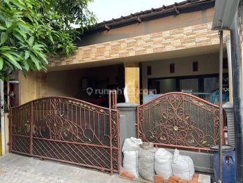 Rumah Bagus di Pondok Ungu Permai, Bekasi k1259