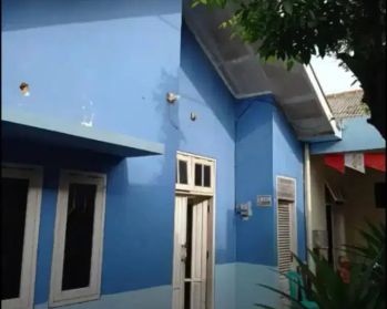 Disewakan satu rumah tahunan