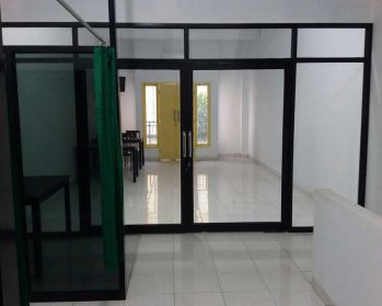 DIJUAL RUKO 3 LANTAI JL. SERIGALA