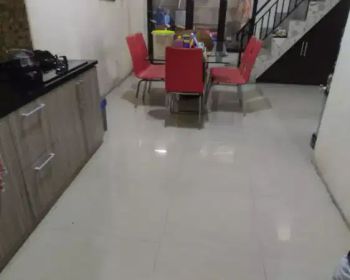 Rumah Dijual Murah 2 Lt Siap Huni di Legenda Wisata Cibubur