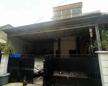 Dijual rumah dan bangunan kalisari cijantung pasar rebo jaktim