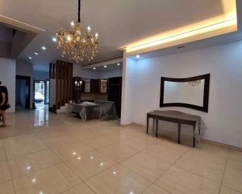 Dijual Rumah Mewah Murah di Singgasana Pradana Bandung