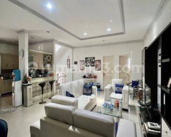 Sell Rumah: Rumah HOOK PIK bagus