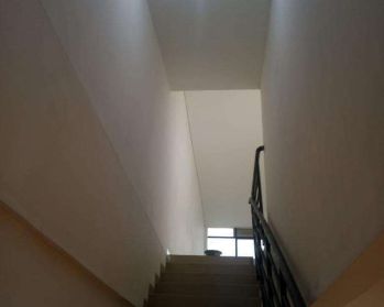 Di sewakaan ada 5 ruko di bekasi