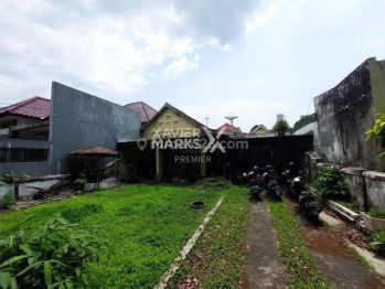 Rumah Hitung Tanah Dijual di Jalan Kartini, Klojen, Malang