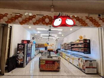 Disewakan Ruko Bagus Parkir Luas di Mekar Wangi Bandung