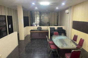 Ruko Perkantoran 4 Lantai Area Bisnis Gambir Jakarta Pusat