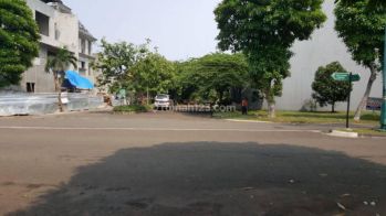 Kavling bulevard Puri Media, Jakarta Barat