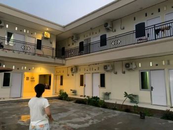 Kost Eksekutif “ Karina”