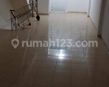 Di Sewakan Ruko Muara Karang