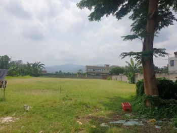 Sewa Kontrak Tanah Padat siap Usaha Strategis Area Ramai