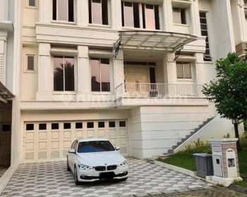 Rumah Mewah Di Kawasan Elit Phg Gading Serpong 3 Lantai