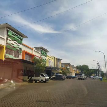 Disewakan Ruko bisa Gudang, strategis di CitraLand hadap Ringroand