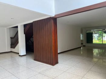 Disewakan Rumah Cantik Jl. Subang, Menteng, Jakarta Pusat