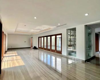 Brand new Modern tropical di pondok indah