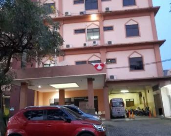 BISMILLAH Dijual Cepat Gedung Bekas RS di Pamulang Tangerang Selatan