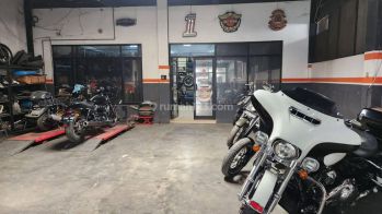 Dijual Ruko Bagus Ngantong Strategis di Mainroad Holis