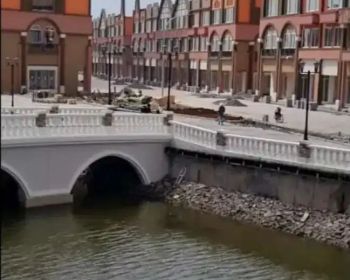 Disewakan ruko la riviera pik2 posisi bagus