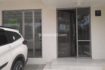 Disewa Rumah Pik 2 Virginia Uk6x12.5m2 At Jakarta Utara