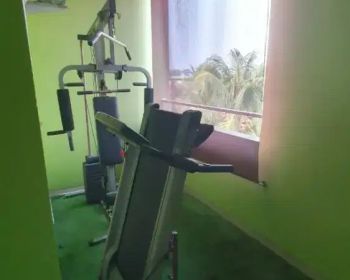 Rumah 3 lantai Pesona Khayangan Depok