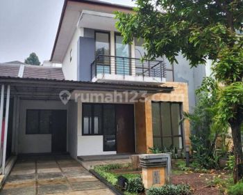 Disewakan Rumah 2 Lantai Kt 3+1 Di Bsd