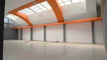 Gedung Mewah Ex Showroom Buah Batu Bandung