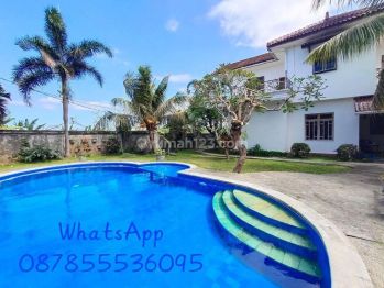 Jual villa dekat pasar Sukawati view Pantai dan sawah