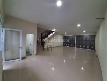 Ruko Cantik Siap Bikin Hoki Diarea Keren Batununggal, Bandung