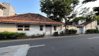 Rumah Kelinci Raya  Pasar Baru Tanah Luas Strategis Bebas Gage Lebar