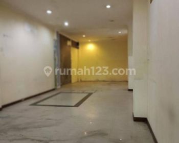 Disewakan Ruko Modern di Jantung Kawasan Bisnis Menteng