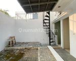 thumbnail-rumah-sewa-2-lantai-berestetic-green-lake-city-4