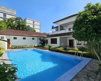 Dijual Atau Disewakan Rumah Mewah Area Elit Jl. Intan, Cilandak