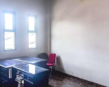 Dijual Cepat Tanpa Perantara Gedung Perkantoran 2 Lantai Di Cikarang
