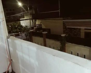 Kontrakan Rumah Lantai Atas