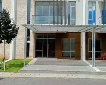 Disewa Rumah PIK2 uk 8X15 2Lt Unfurnish