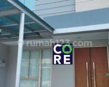 Di sewakaan Rumah di Golf island 3 Lantai SHM Baru