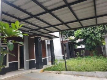 Rumah Lama Hitung Tanah Di Komplek Pesanggrahan Jakarta Selatan
