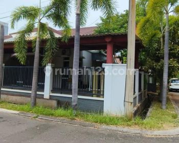 Dijual Rumah Cantik Dan Rapih, Hook 1 Lantai di Cluster Aralia Harapan Indah .