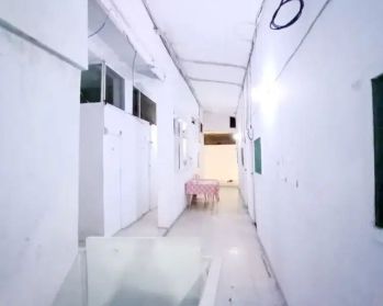 RUKO ( GANDENG 2 ) KOSAN & FITNESS CENTER - PASAR BARU -JAK PUS