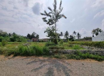 Ideal Hunian Homestay, View Sawah di Kaliurang Km 10, SHM