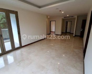 Apartement Hegarmanah Residence 4 BR Bagus
