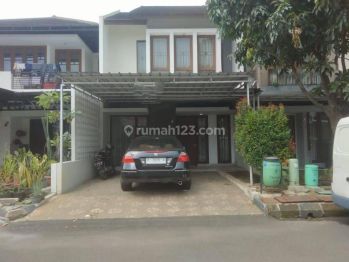 Dijual rumah komplek cherry field