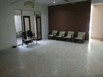 Rumah Kost Furnished Strategis di Grogol Jakarta Barat