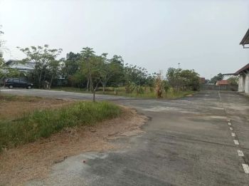 Ex Pabrik Karton Dekat Pintu Tol Karawang Timur